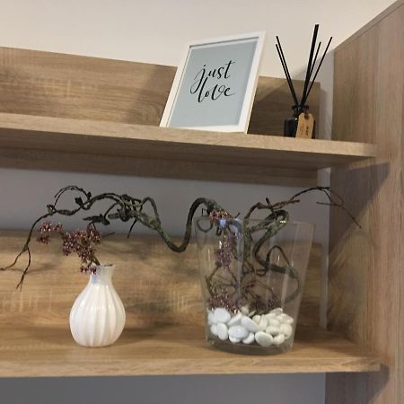 Home Apartment Sopron Luaran gambar